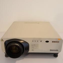 PANASONIC TH-D7500N Projector