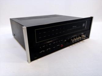 McIntosh C31V Preamplifier