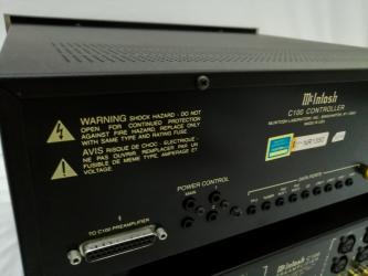 MCINTOSH C100 PRE AMPLIFIER