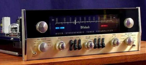 MCINTOSH MX110 TUBE PRE AMPLIFIER