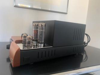 Unison Research S2 Integrated Tube Amplifier