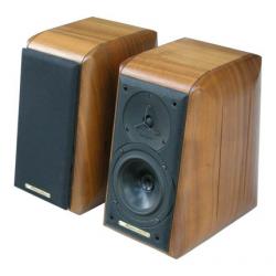 Sonus Faber Signus Bookshelf Speaker